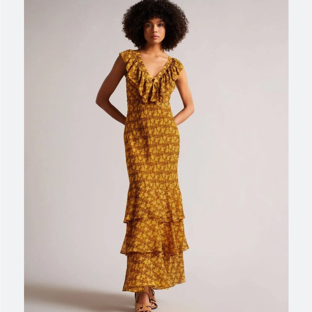 Ted Baker Azanthi Low V Neck Ruffle Printed Maxi Dress size 3 EUC worn once